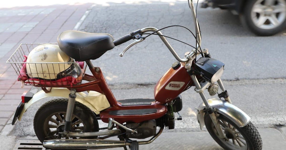 OldMotoDude Fantic MiniBike spotted in Castiglion Fiorentino, Italy.