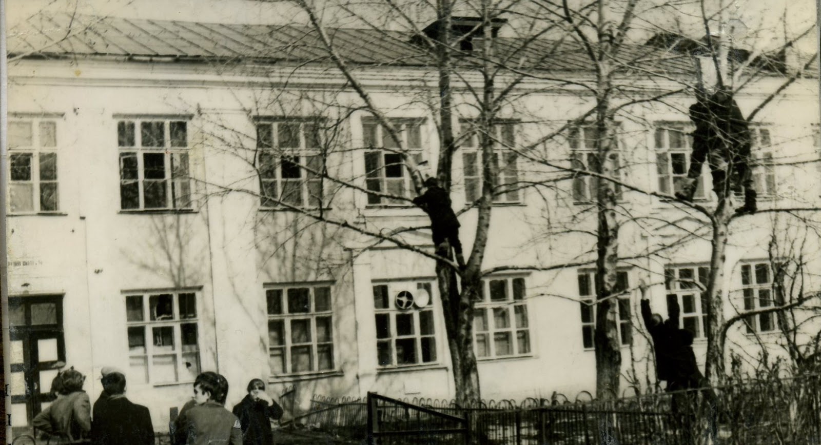 Школа 1946 год. 56 Школа Магнитогорск. Школа 56 Челябинск. Учителя 56 школы. Школа 56 музей.