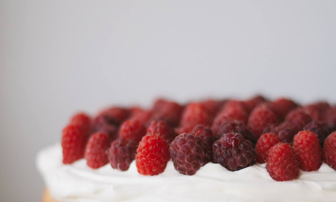 Raspberry Tea Cake
