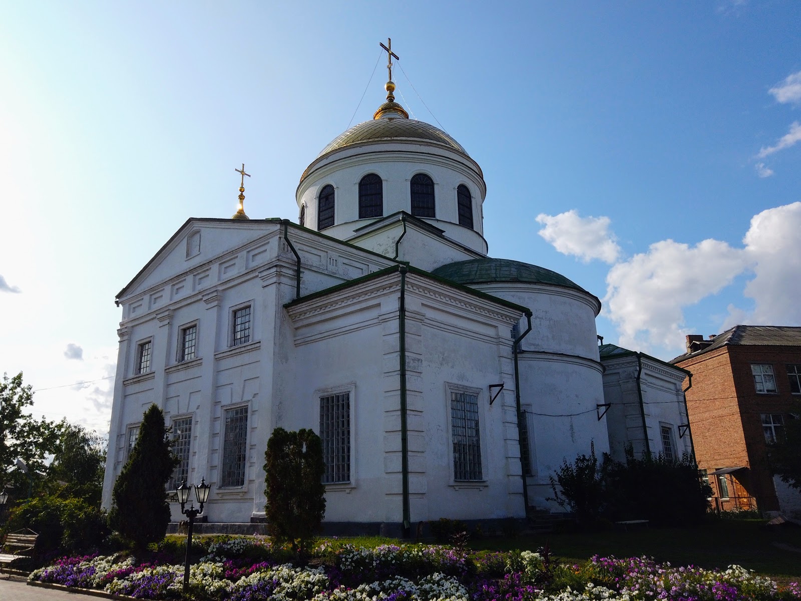 поселок песочин харьковского района харьковской области. покровский собор купянск. волчанск свердловская области храм. пархомовка харьковская область. харьковская область чугуевский район с.