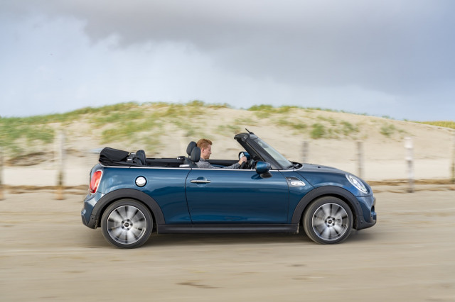 2021 MINI Cooper Review