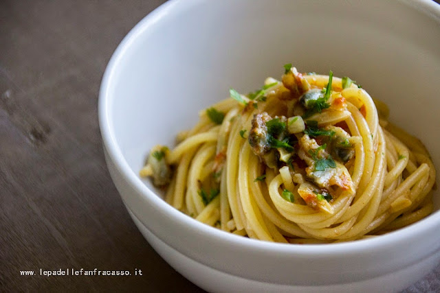 RICETTA SPAGHETTI ALLE VONGOLE