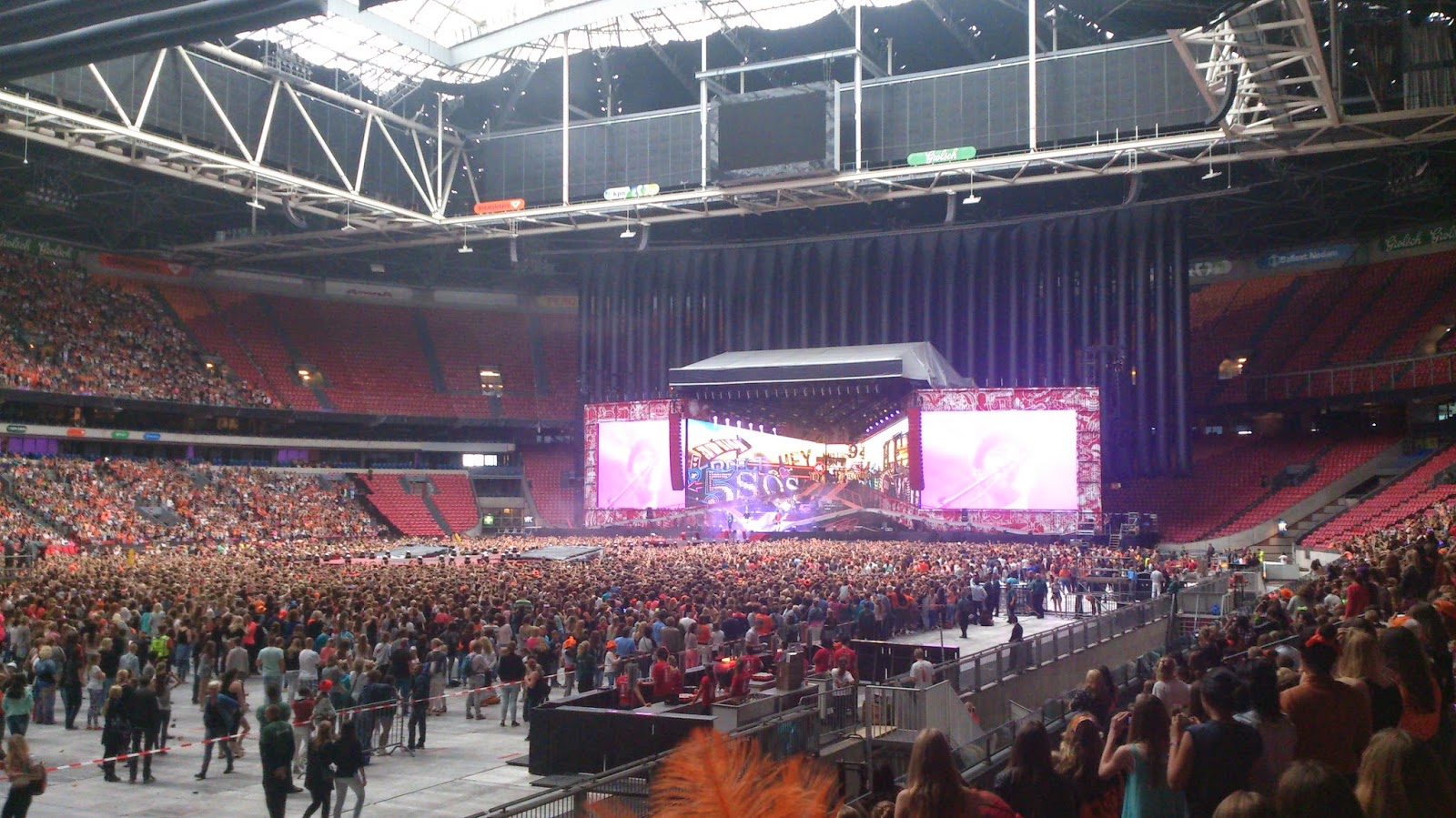 One Direction Concert View One Direction Wwa Concert Crowd