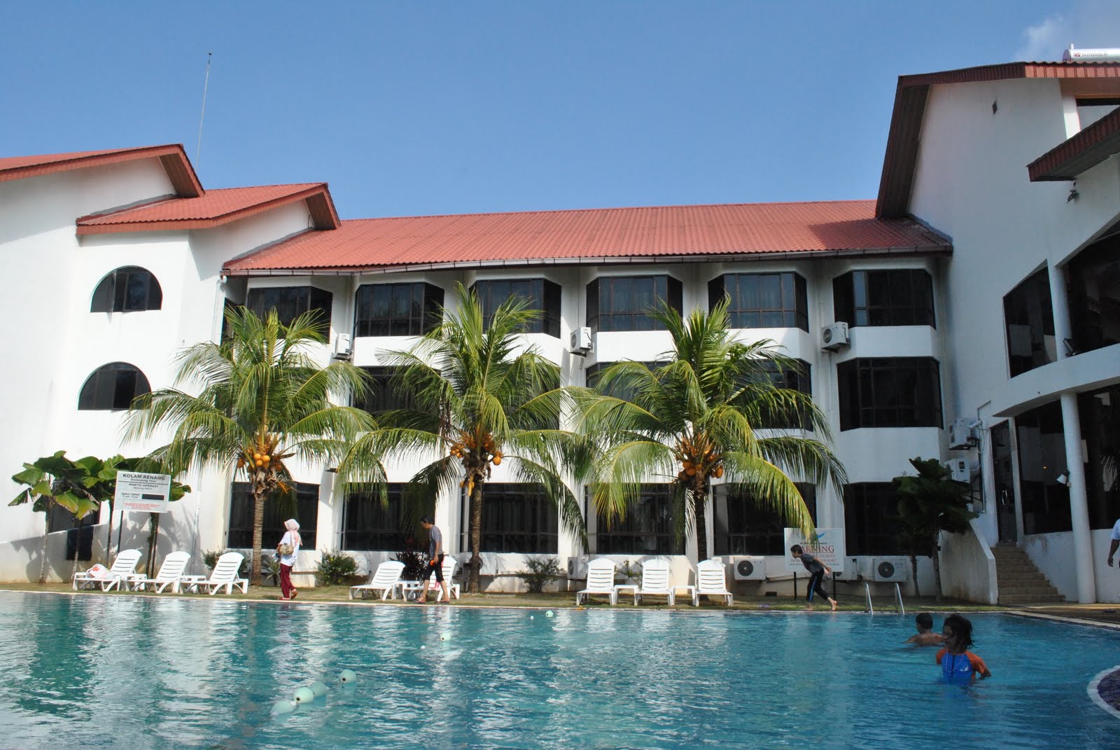 Amier Amierah: Santai @ De Rhu Beach Resort, Kuantan