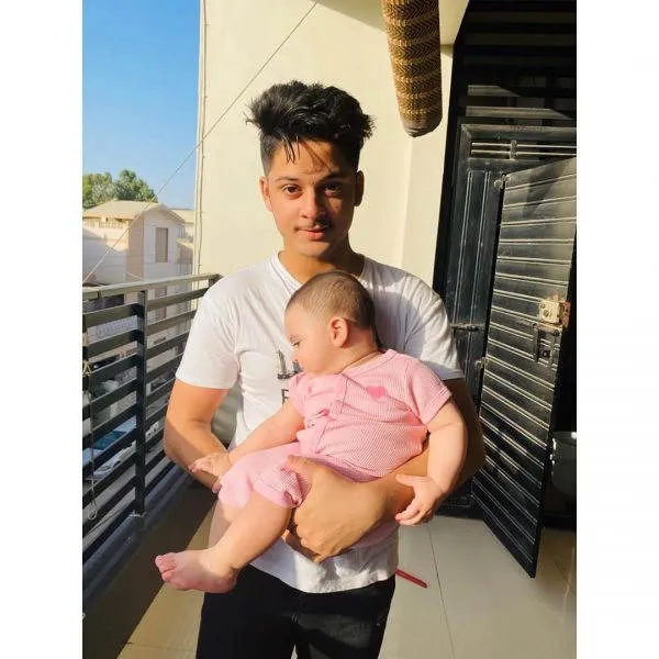 Amal Muneeb having Good time with Family | Latest Cute Pictures 10 Amal Muneeb having Good time with Family | Latest Cute Pictures