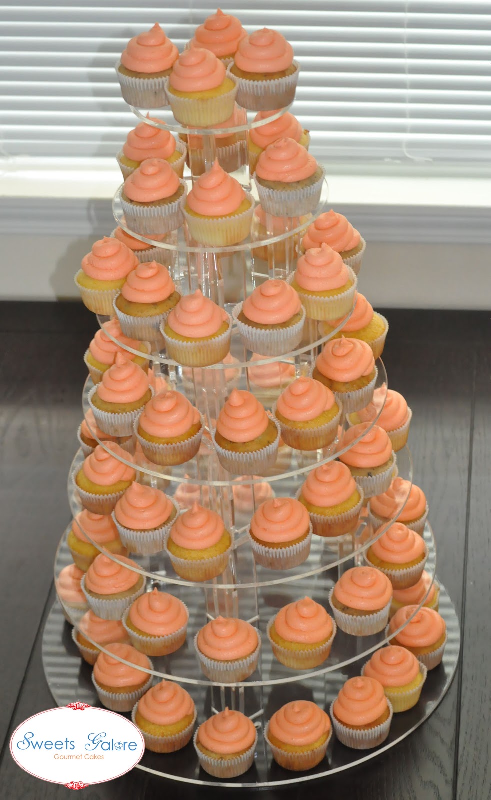 Sweets Galore Coral Cuppycakes