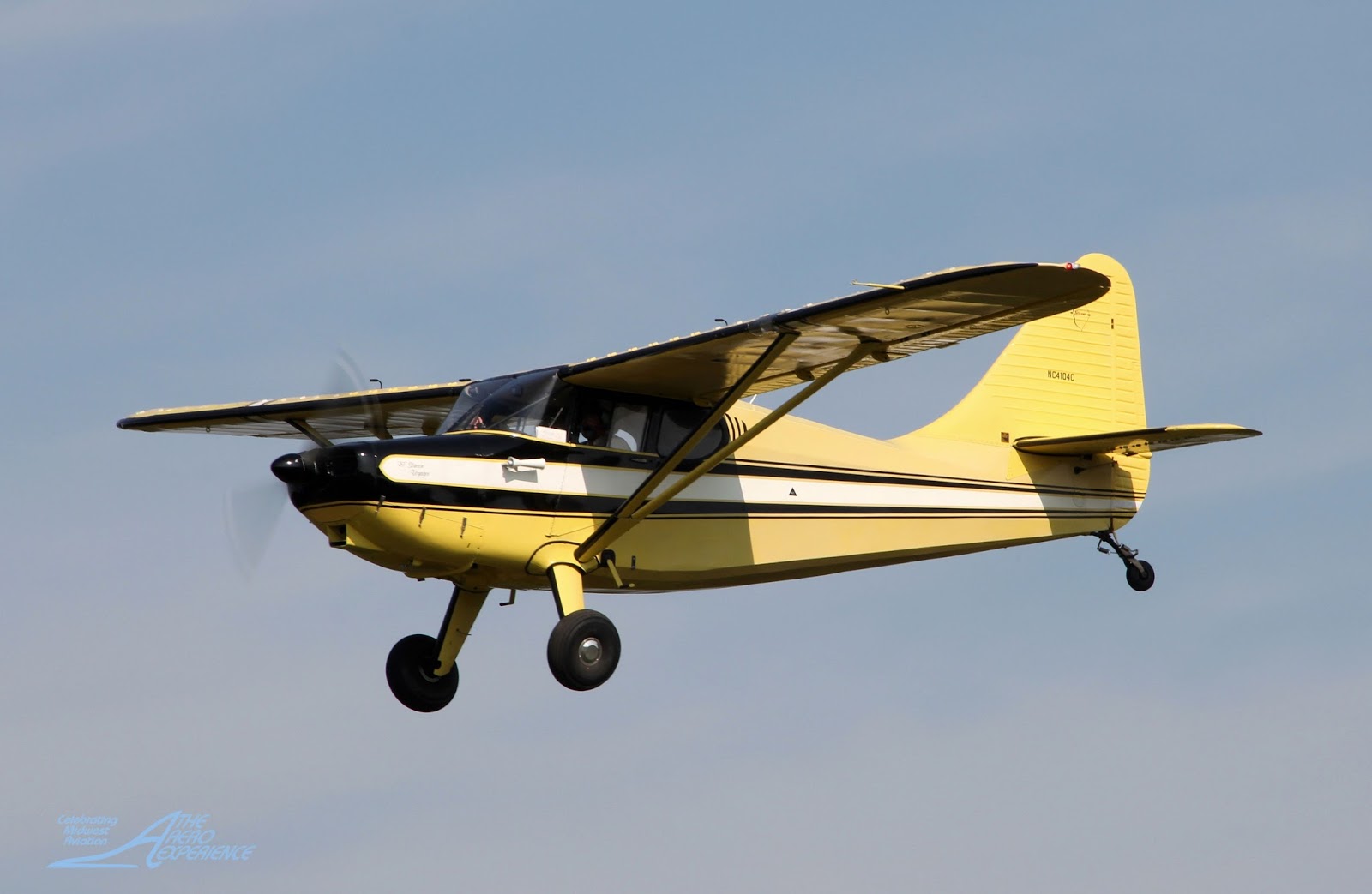 The Aero Experience Vintage Aircraft Looking Back on the Antique