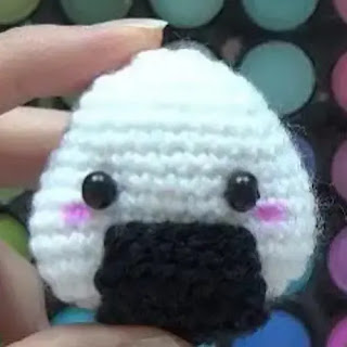 Amigurumi Onigiri a Crochet