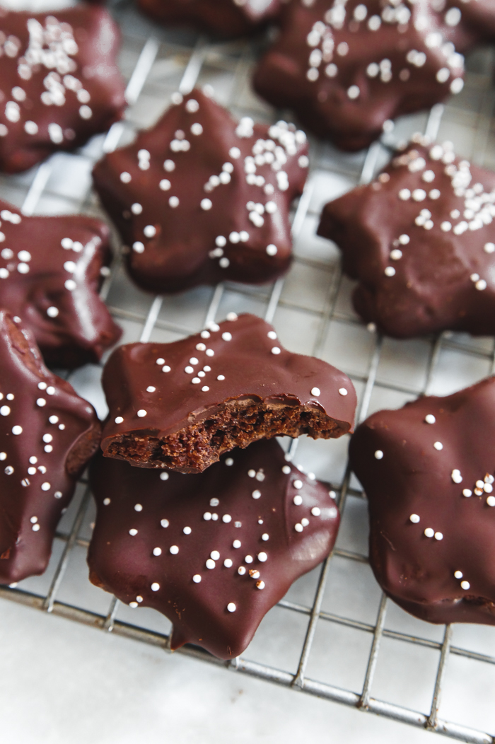 Copycat Trader Joe's Mini Dark Chocolate Mint Stars Recipe