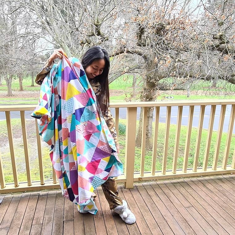 One Old Duvet, Three Dresses After Upcycling is Hot! For Urban