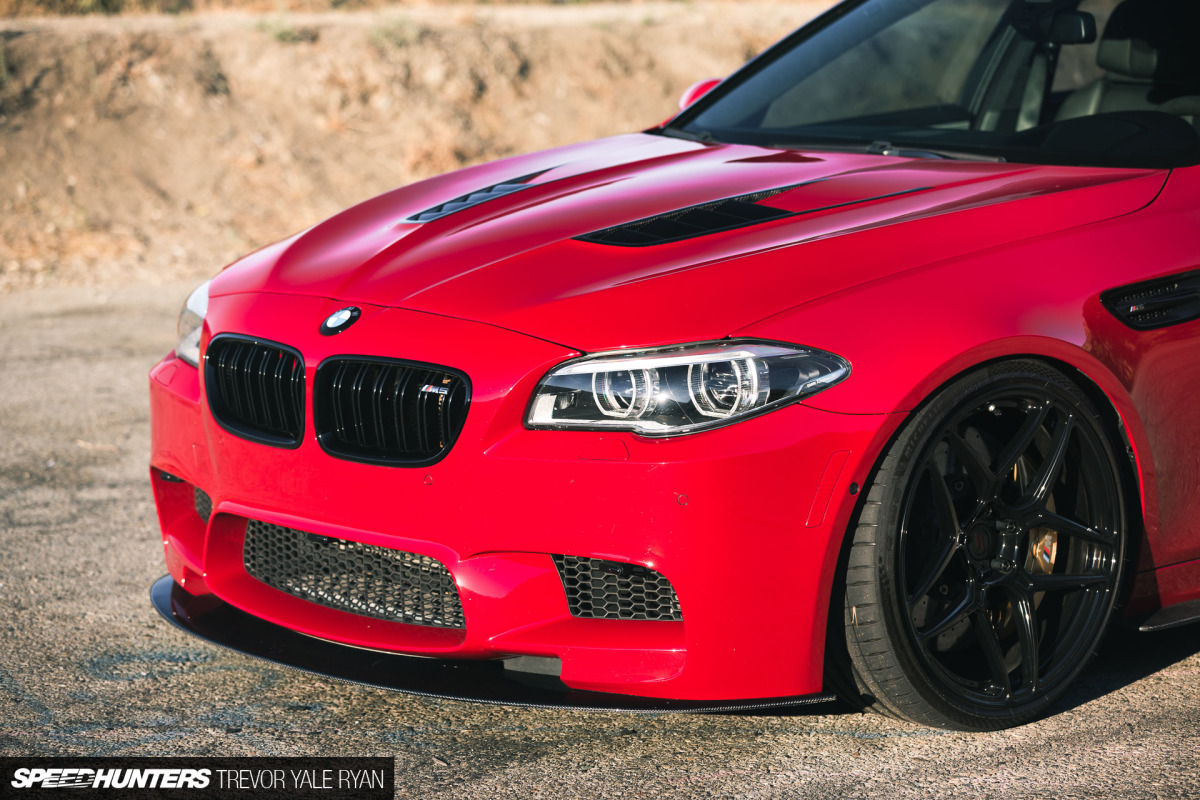 Капот m5 BMW f10