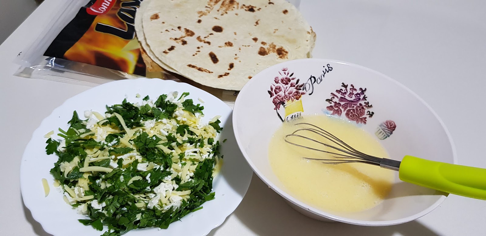 TATESAL LAVAŞTAN BÖREK