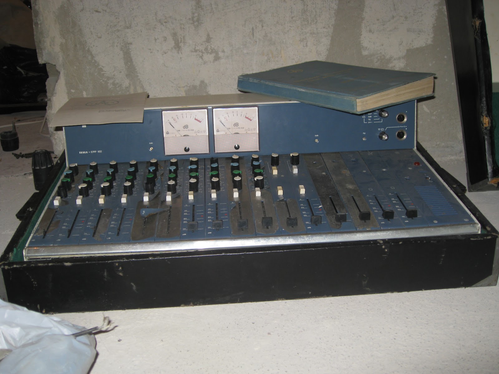 Tesla epp 102
