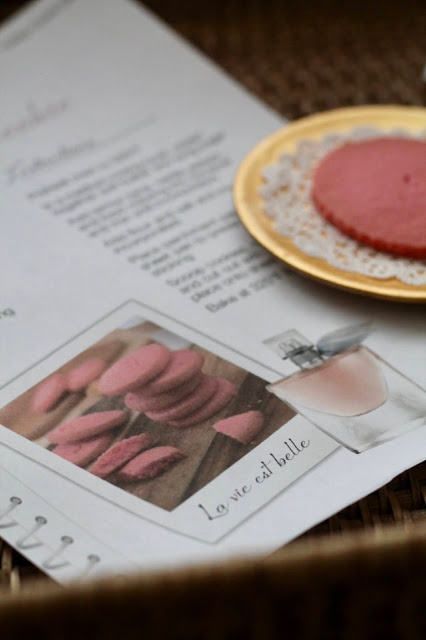 La vie est belle Lancome cookies, Lancome shortbread cookies recipe, the cookie couture cookies, Lancome cookies, The cookie couture Lancome cookies,