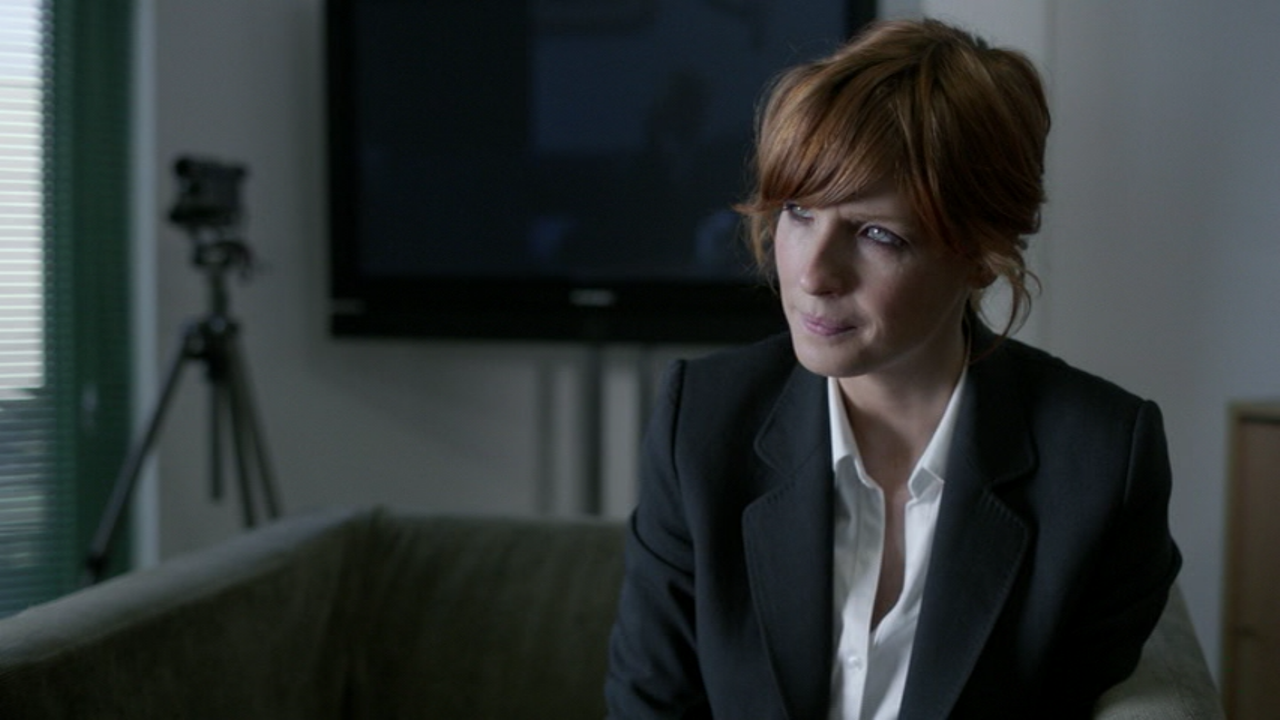 Films Et Séries Tv Avec Kelly Reilly Movie and TV Cast Screencaps: Kelly Reilly as DI Anna Travis in Above