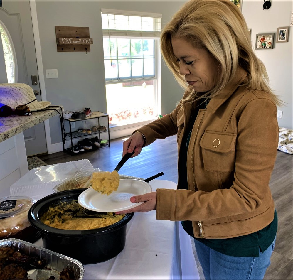 Best of Long Island and Central Florida Trisha Yearwood Crockpot Mac