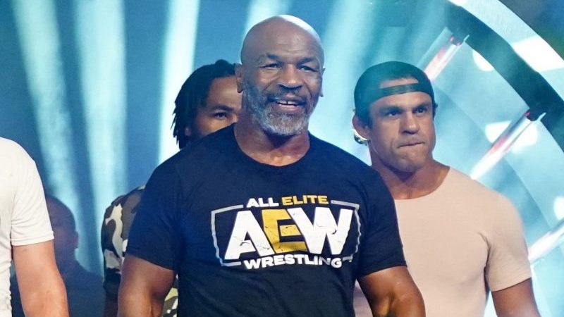 AEW ainda considera realizar “Mike Tyson vs. Chris Jericho”