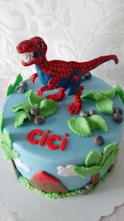 Tort cu Dinozaurul Spiderman