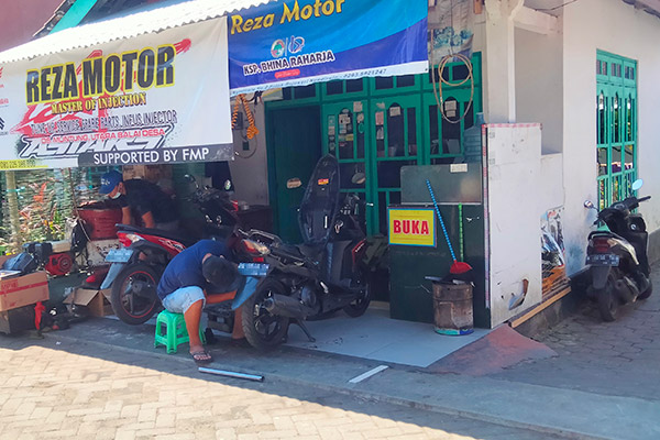 Reza Motor Bengkel Sepeda Motor Injeksi Temanggung