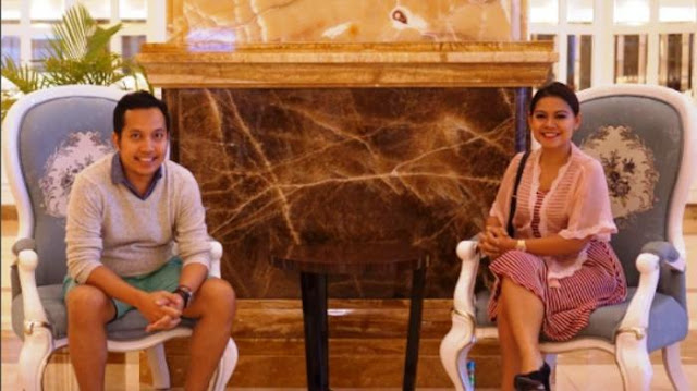 Nggak Malu Istri Direktur Pakai Baju Harga 50 RIbu ? Jawaban Wanita Ini Sungguh Akan Membuatmu Mulai Berfikir Nggak Malu Istri Direktur Pakai Baju Harga 50 RIbu ? Jawaban Wanita Ini Sungguh Akan Membuatmu Mulai Berfikir