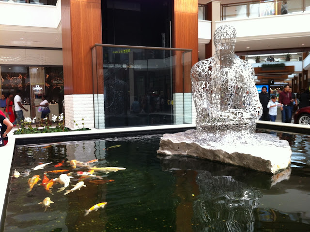 Escultura no Aventura Mall