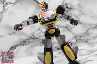 Soul of Chogokin GX-33R Leopardon 76