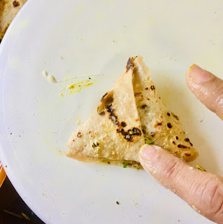 mutter-paneer-stuffed-samosa-from-leftover-roti-step-3(7)