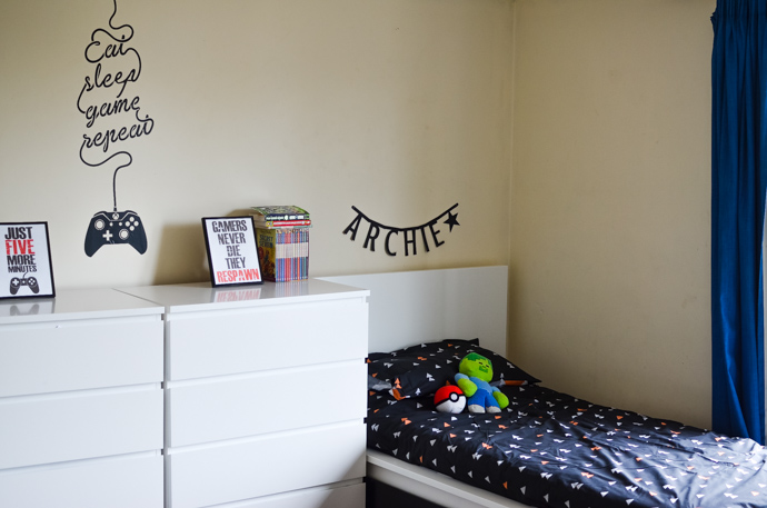 gaming themed kids bedroom, gaming room for children