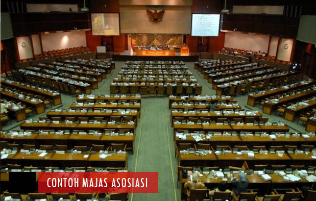 25+ Contoh Majas Asosiasi dan Pengertiannya Lengkap