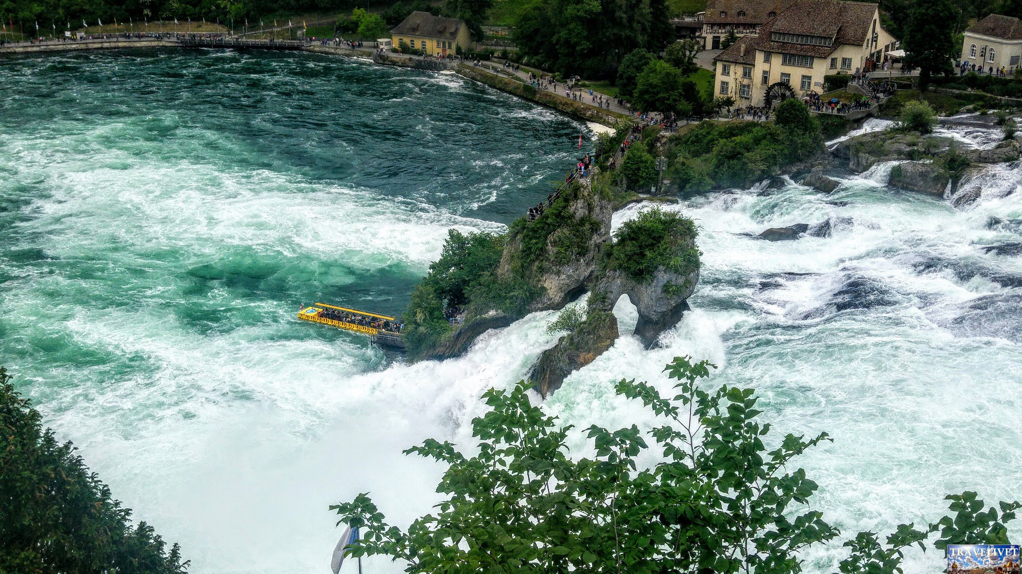 Visiter les chutes du Rhin Neuhausen en 1 journée pendant ton séjour