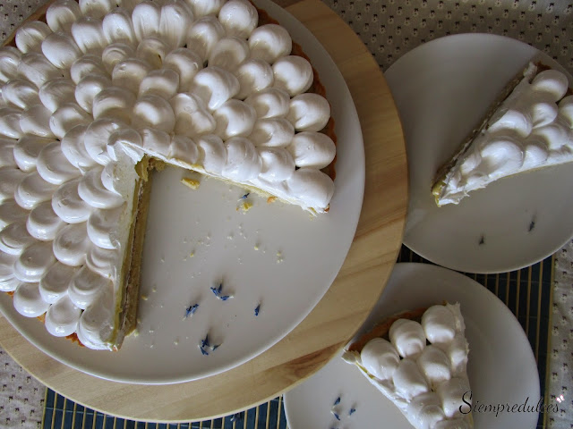 Tarta de lima, frangipán y merengue (Siempredulces)