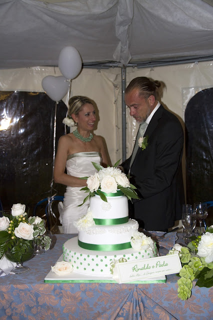 wedding cake....scene da un matrimonio