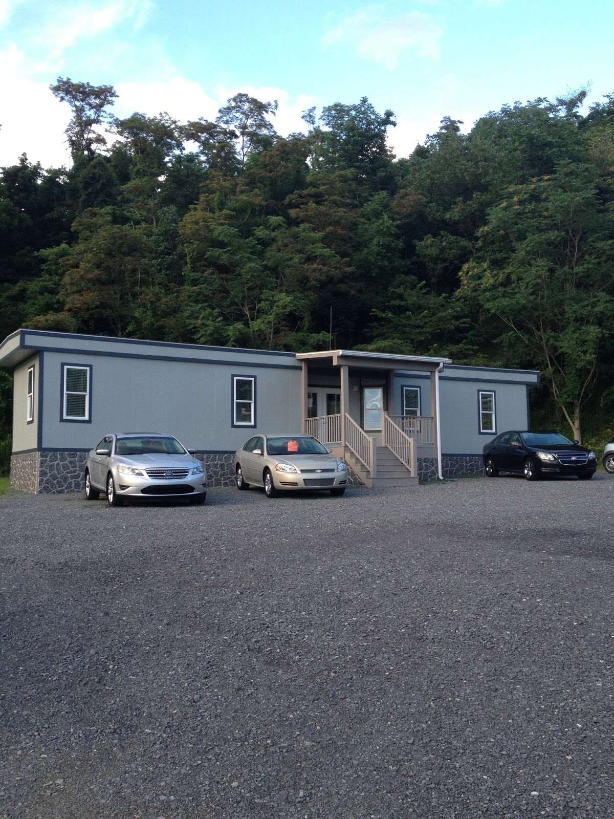 Auto Dealerships USA Star Motor Company on Bridgeport Hill