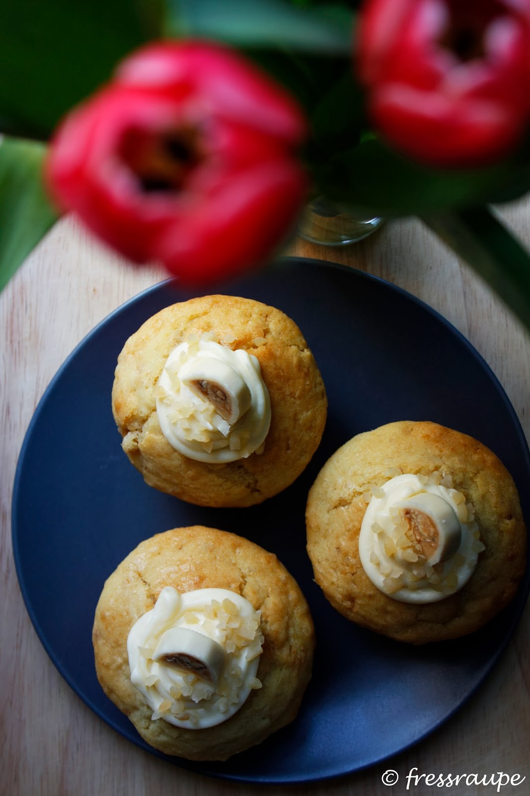 fressraupe: Ferrero Küsschen Cupcakes fressraupe: Ferrero Küsschen Cupcakes