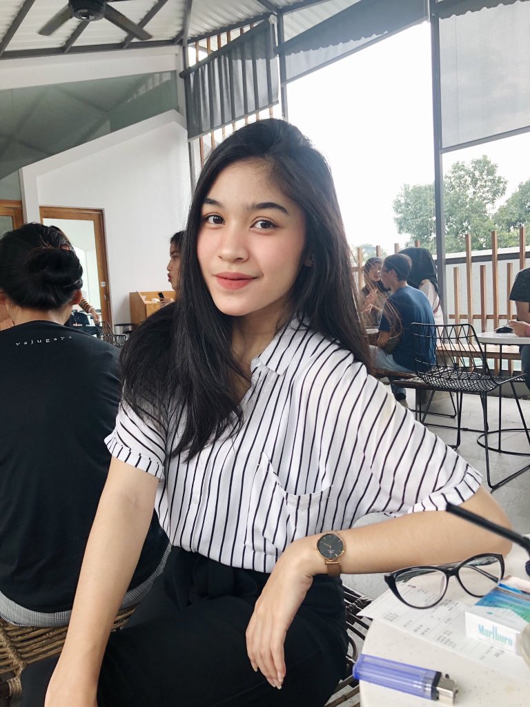 Keisya Ramadhani jkt48 skandal graduation salkus member ...