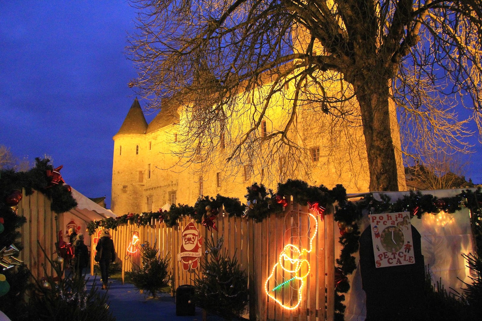 LA GAZETTE DE BIBI MARCHE DE NOEL NEMOURS