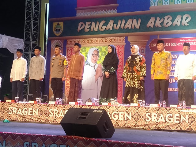 Hari Jadi Ke 273 Sragen Siap Mendukung Kepemimpinan Nasional Menuju Indonesia Maju Hari Jadi Ke 273 Sragen Siap Mendukung Kepemimpinan Nasional Menuju Indonesia Maju