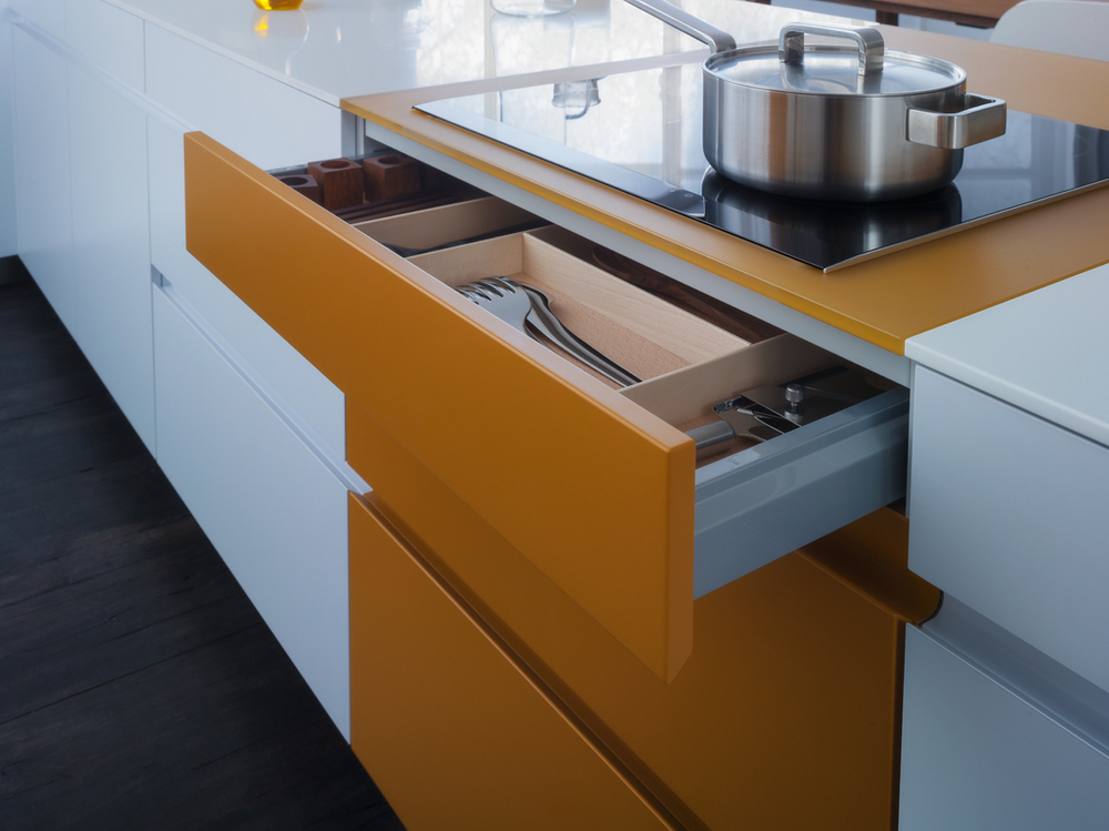 DECORACIÓN DE INTERIORES: LEICHT Xtend+ y Vinilos decorativos