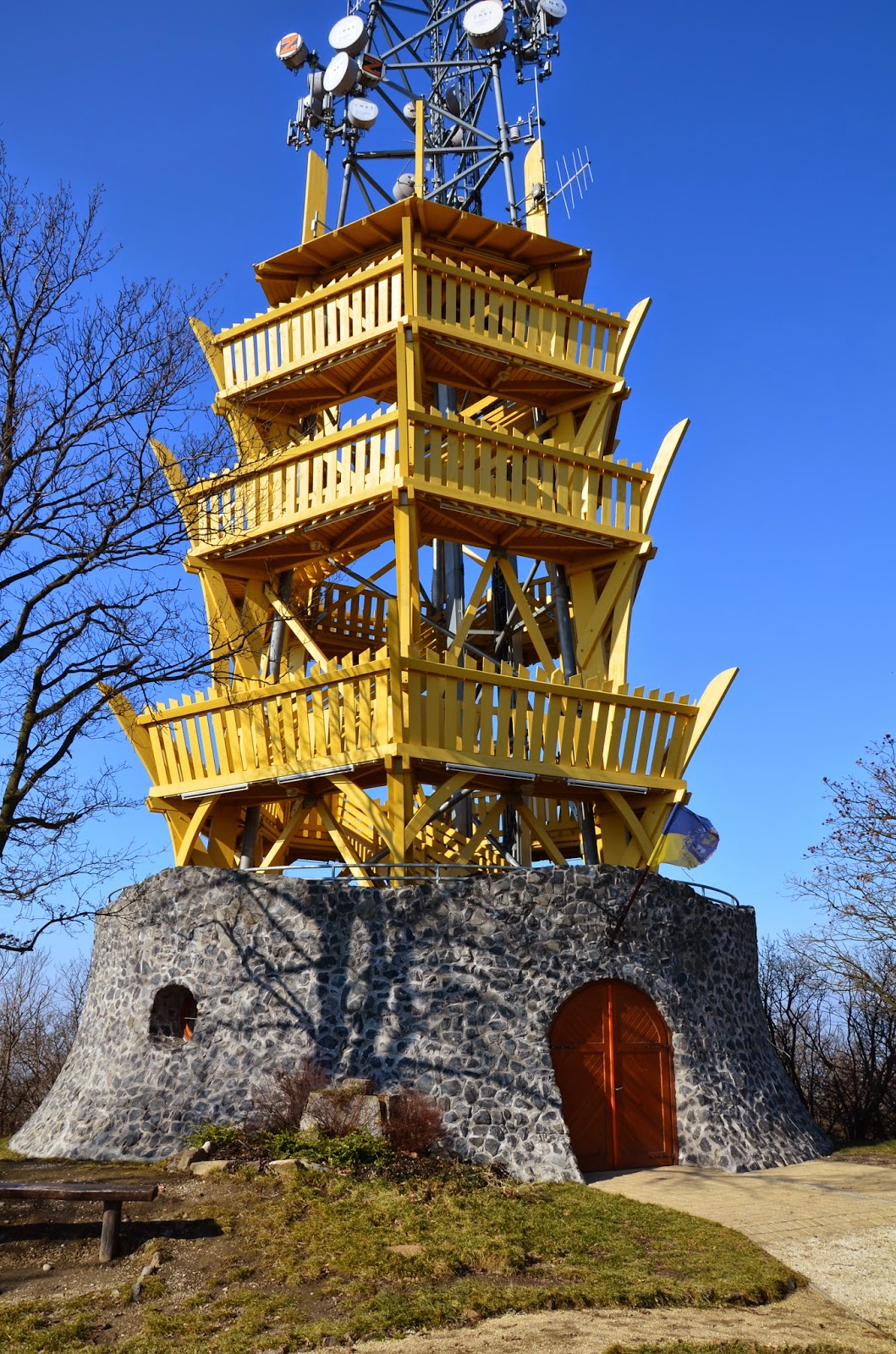 folly arborétum kilátó felsőtold