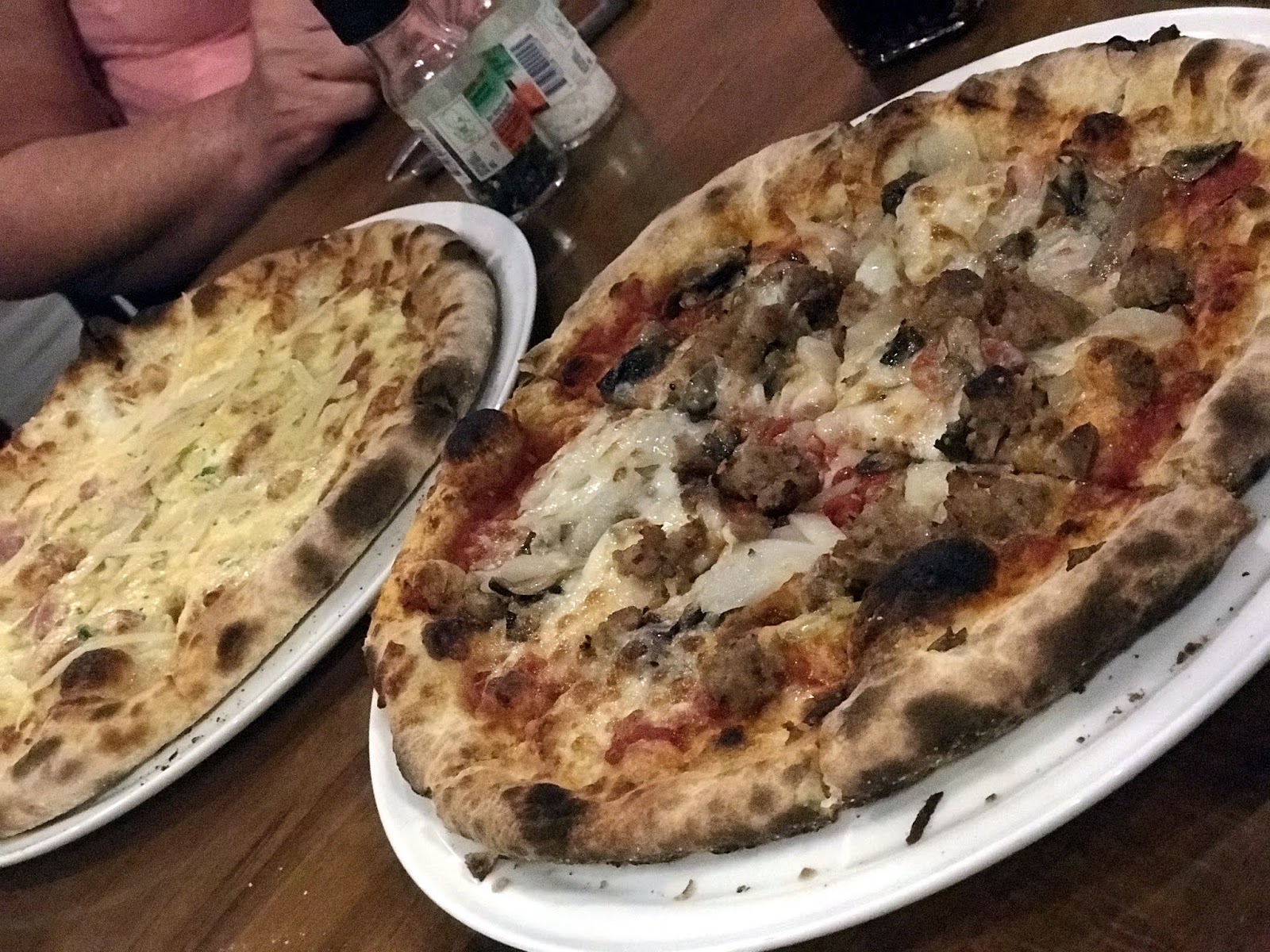 Pizza Quixote Review Pizzeria Casa Nostra Spicewood, TX