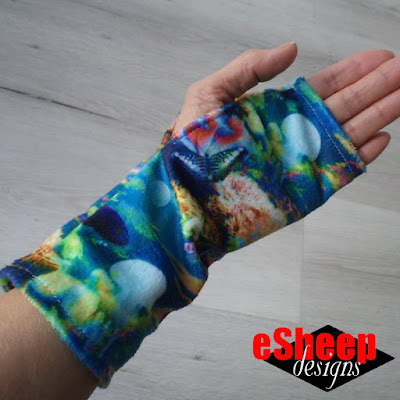LOD fingerless gloves by eSheep Designs