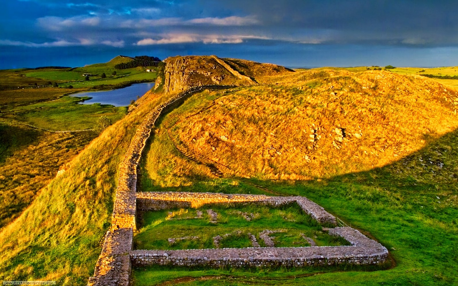 5five5 Hadrian's Wall (England)