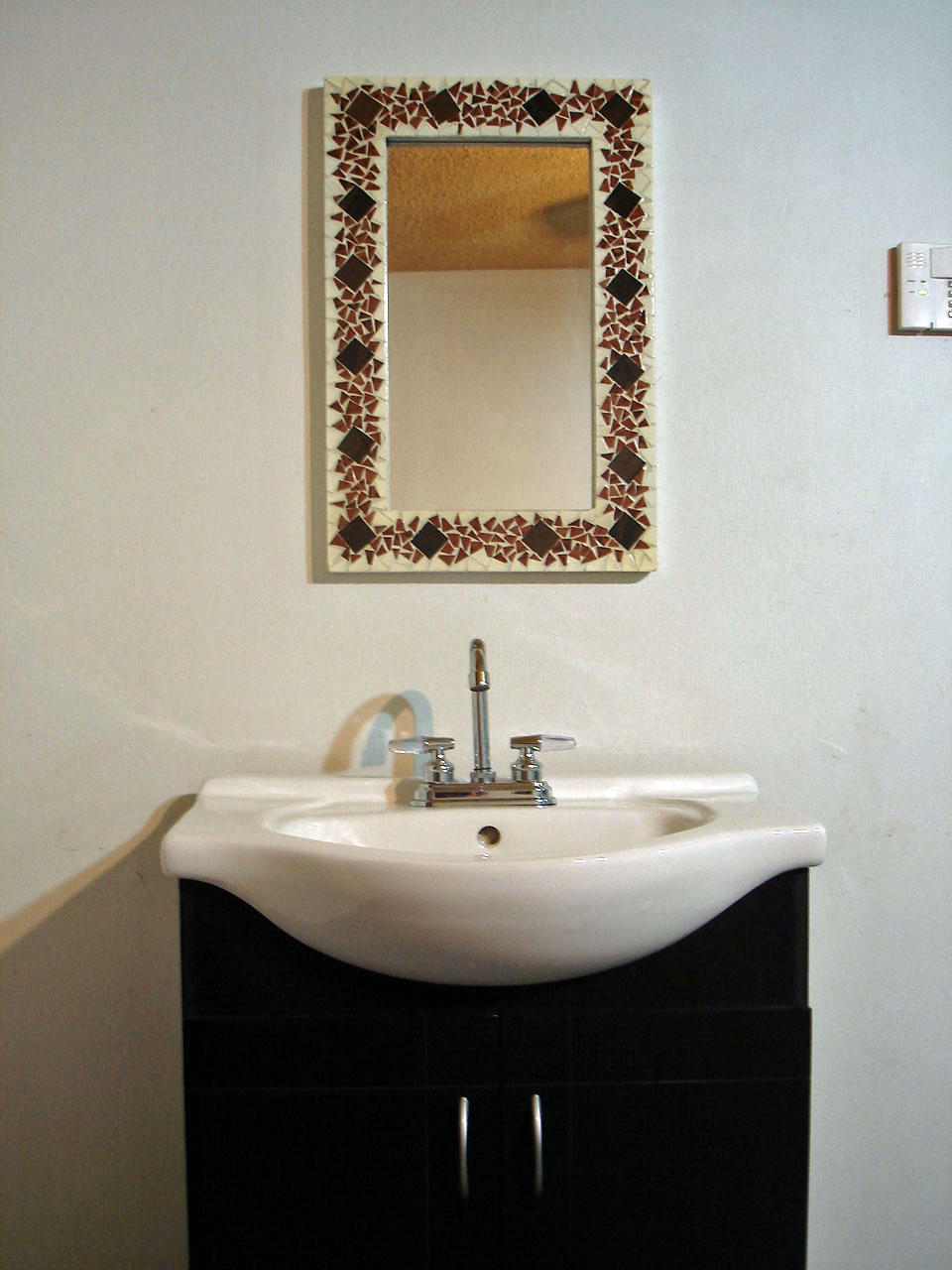 El Outlet Del Gabinete: GABINETES Y ESPEJOS ARTESANALES