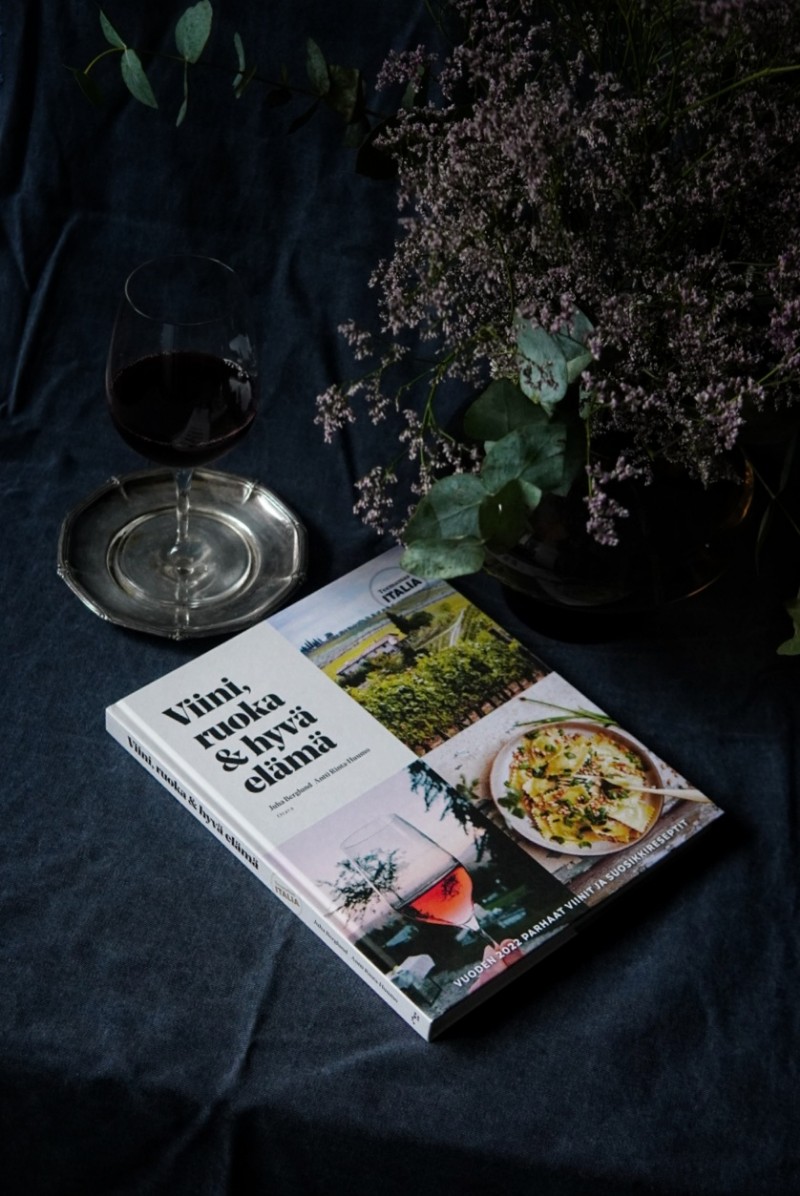 Viini, ruoka ja hyvä elämä kirja