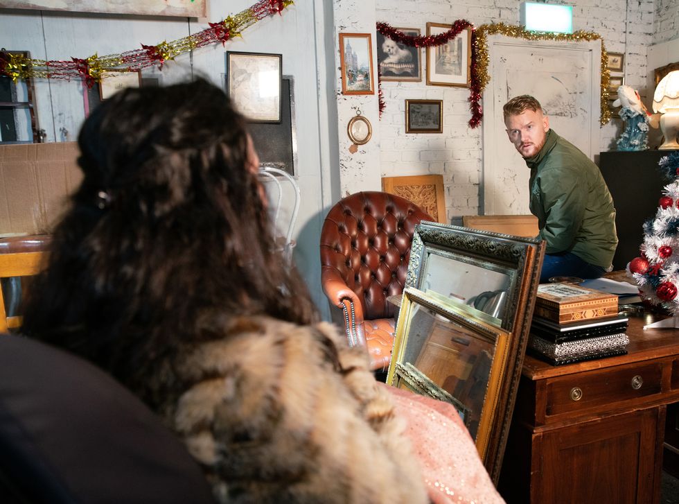 Coronation Street Blog: Coronation Street Episode Review Friday 20 December