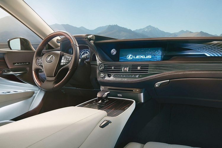 Lexus sẽ hồi sinh phiên bản xe sang LS600h với động cơ V8