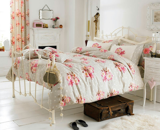 Aesthetic vintage rooms