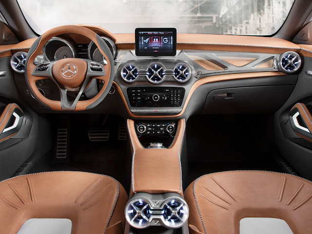 Mercedes Benz GLA - interior