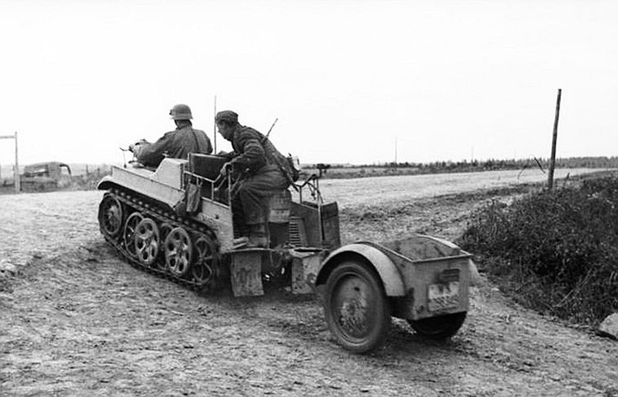Гусеничный мотоцикл SDKFZ 2