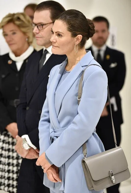 Andiata ayden blazer and area trousers. Crown Princess Victoria wore a new light blue suit from Andiata